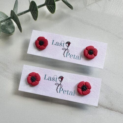 Poppy studs