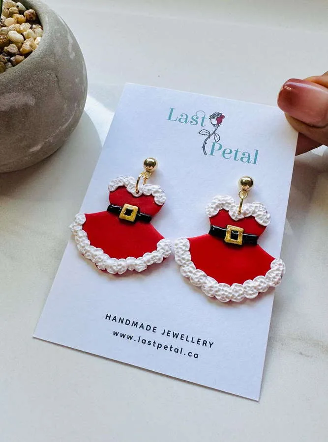Santa Dress Dangles