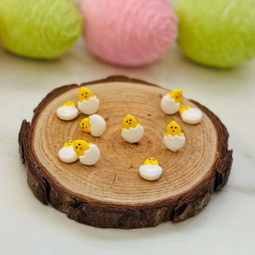 Hatched Chick Studs